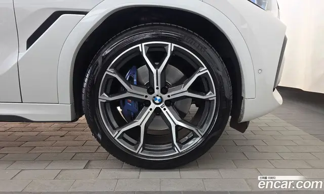BMW X6 2022 3.0 автомат (гидро), миниатюра 7