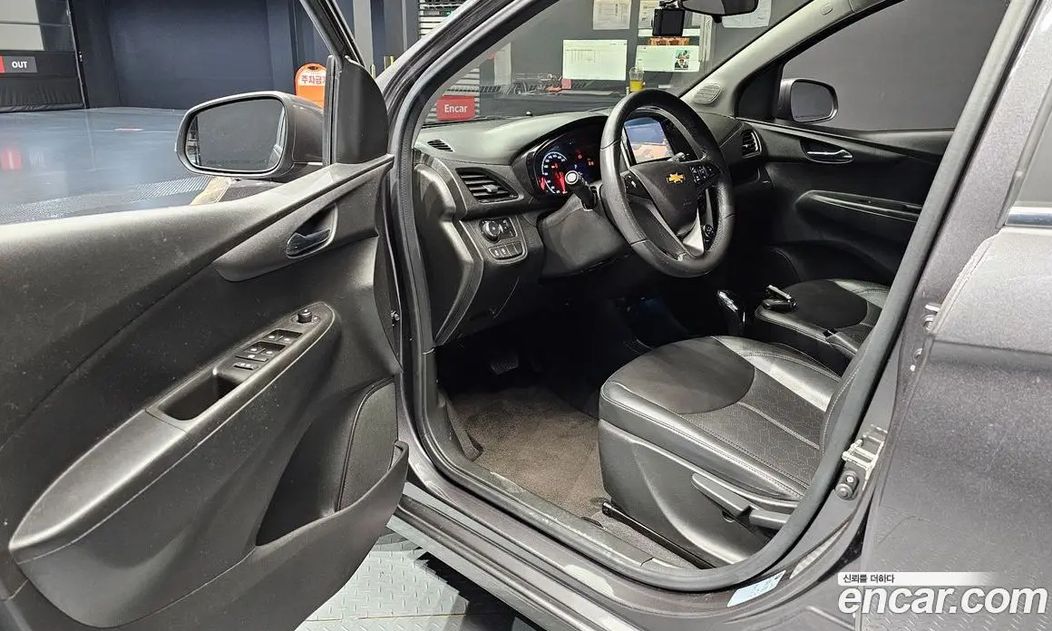 Chevrolet Spark 2016 1.0 автомат (гидро), фото 13 Chevrolet Spark 2016 1.0 автомат (гидро), фото 13