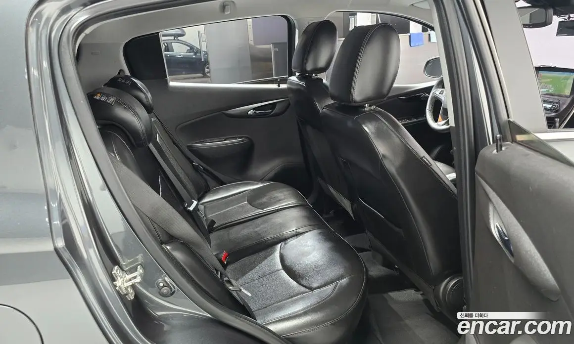 Chevrolet Spark 2018 1.0 автомат (гидро), фото 16 Chevrolet Spark 2018 1.0 автомат (гидро), фото 16