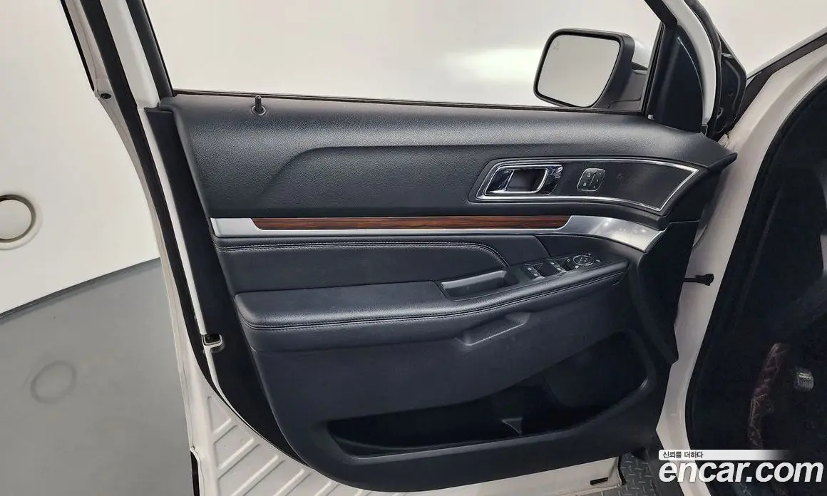 Ford Explorer 2019 2.3 автомат (гидро), фото 14 Ford Explorer 2019 2.3 автомат (гидро), фото 14