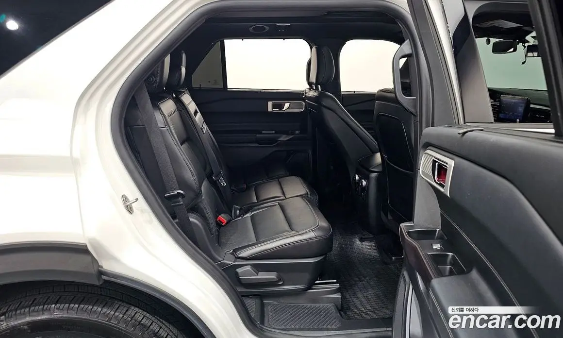 Ford Explorer 2019 2.3 автомат (гидро), фото 17