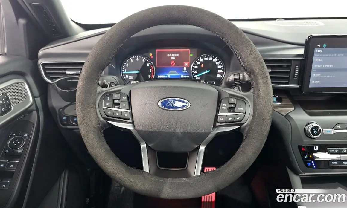 Ford Explorer 2019 2.3 автомат (гидро), фото 19