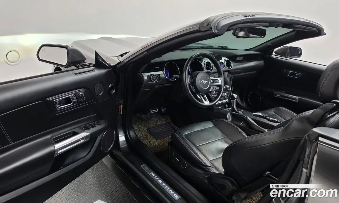 Ford Mustang 2016 2.3 автомат (гидро), фото 10