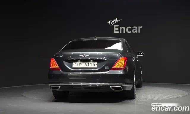 Genesis EQ900 2018 5.0 автомат (гидро), миниатюра 4 Genesis EQ900 2018 5.0 автомат (гидро), миниатюра 4