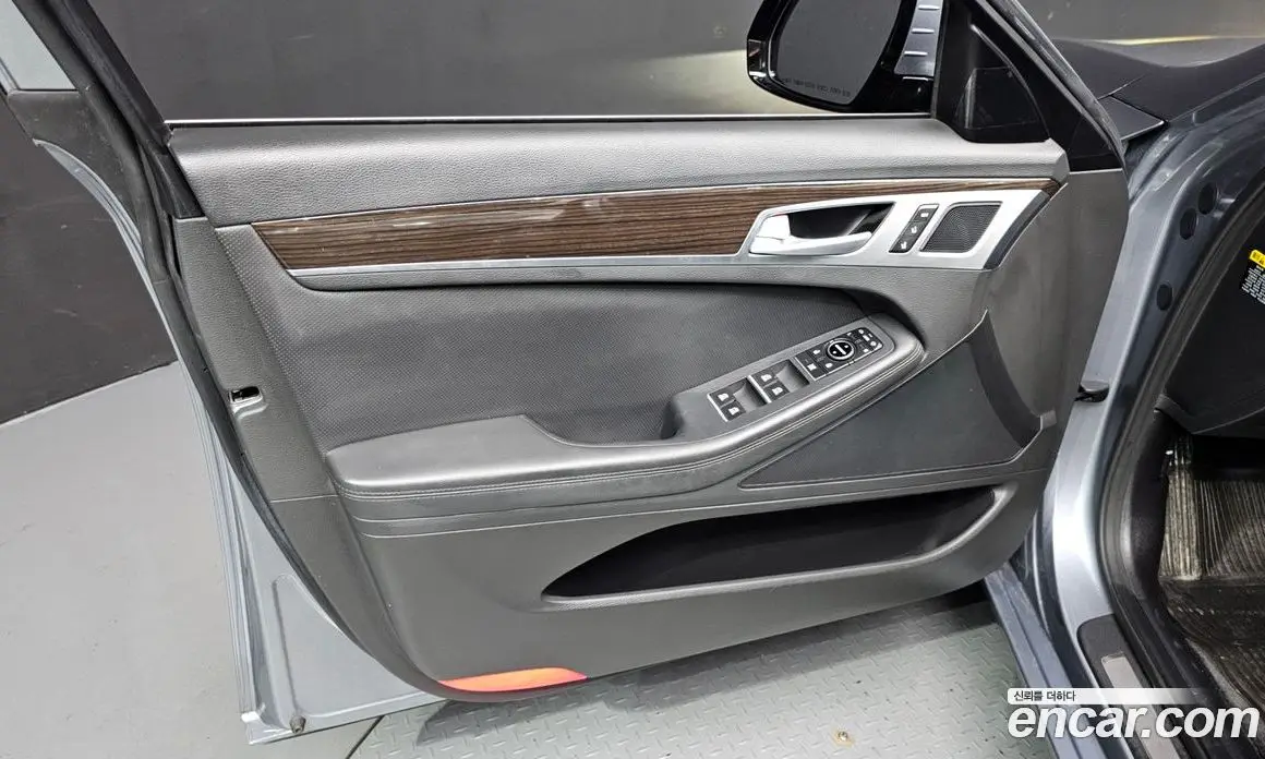 Genesis G80 2016 3.3 автомат (гидро), фото 14