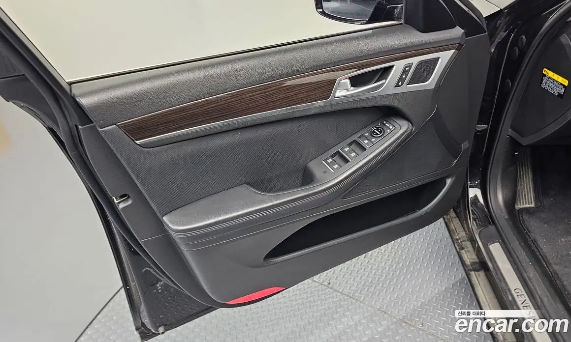 Genesis G80 2018 3.3 автомат (гидро), фото 14 Genesis G80 2018 3.3 автомат (гидро), фото 14