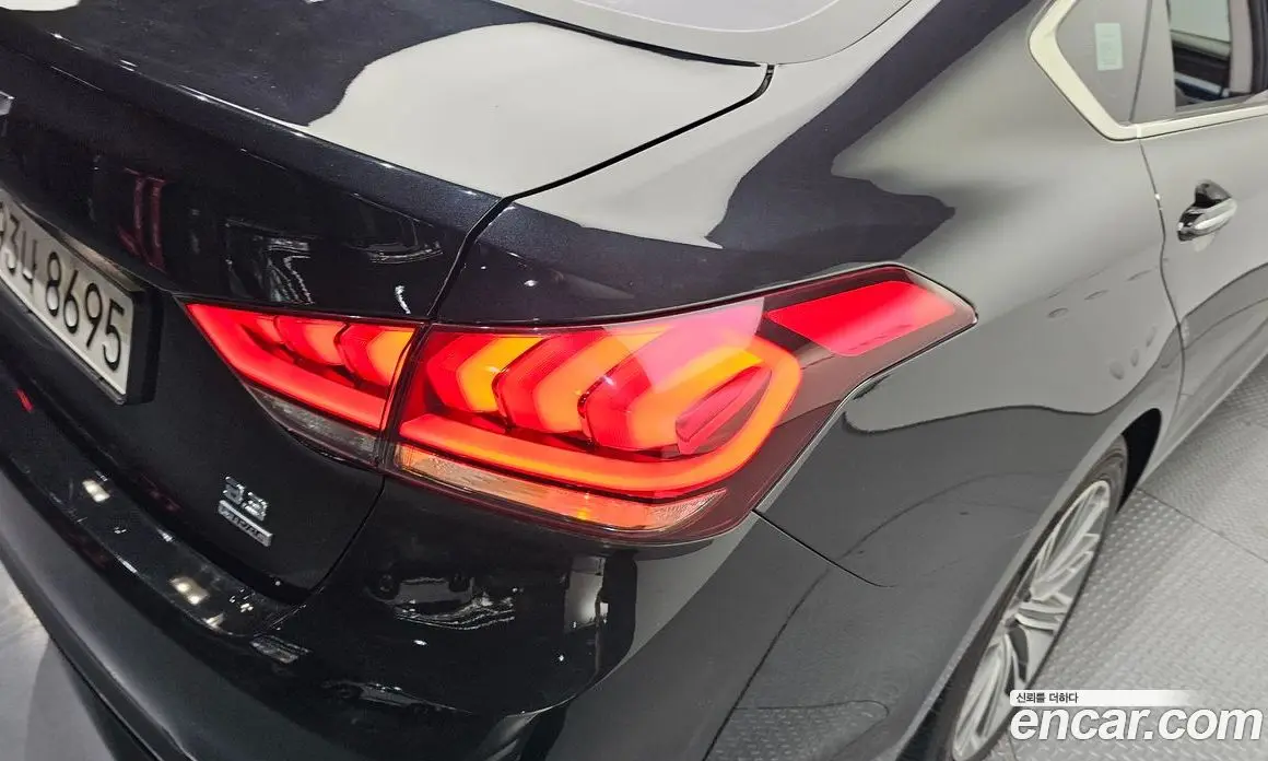 Genesis G80 2018 3.3 автомат (гидро), фото 9 Genesis G80 2018 3.3 автомат (гидро), фото 9