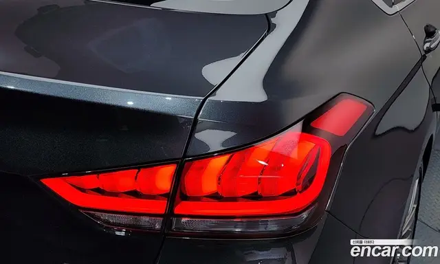 Genesis G80 2018 3.3 автомат (гидро), миниатюра 9