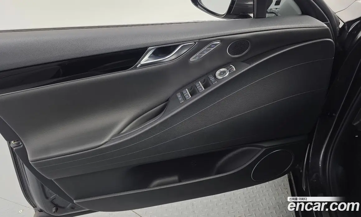 Genesis G80 2020 2.5 автомат (гидро), фото 14 Genesis G80 2020 2.5 автомат (гидро), фото 14