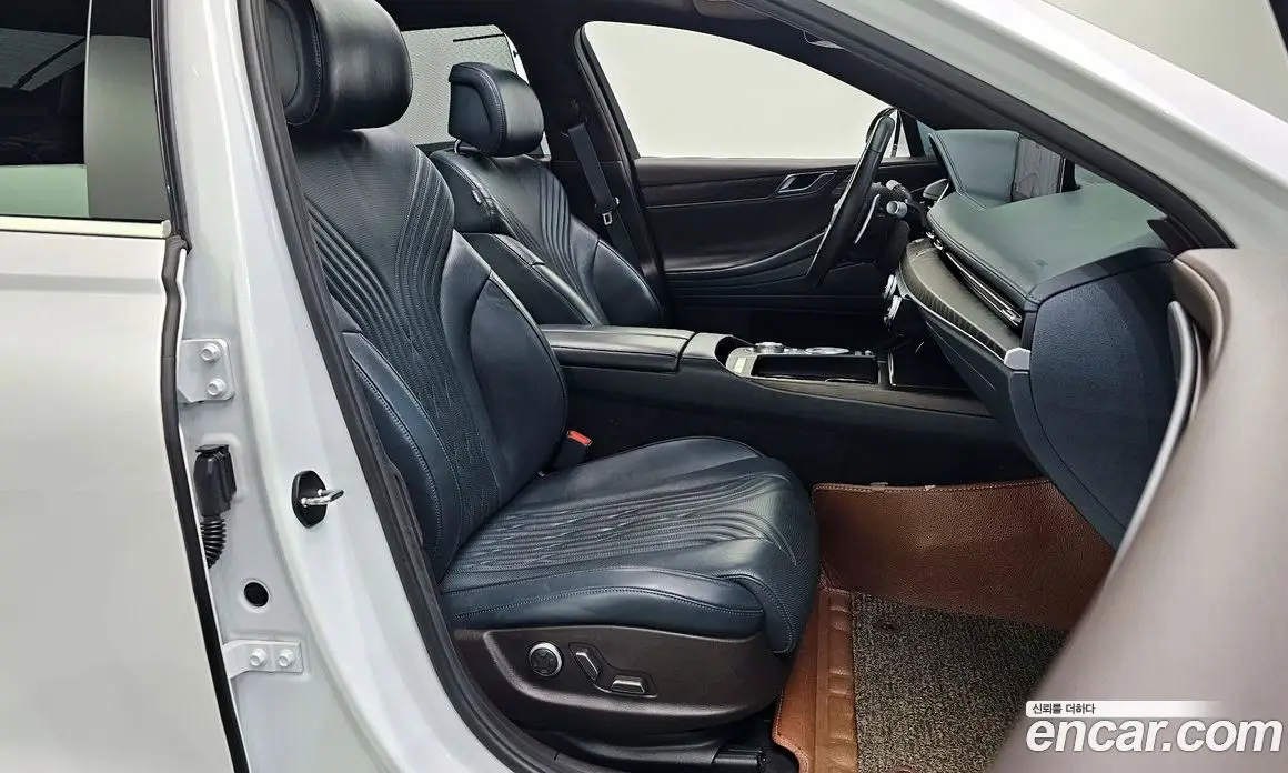 Genesis G80 2020 2.5 автомат (гидро), фото 16 Genesis G80 2020 2.5 автомат (гидро), фото 16