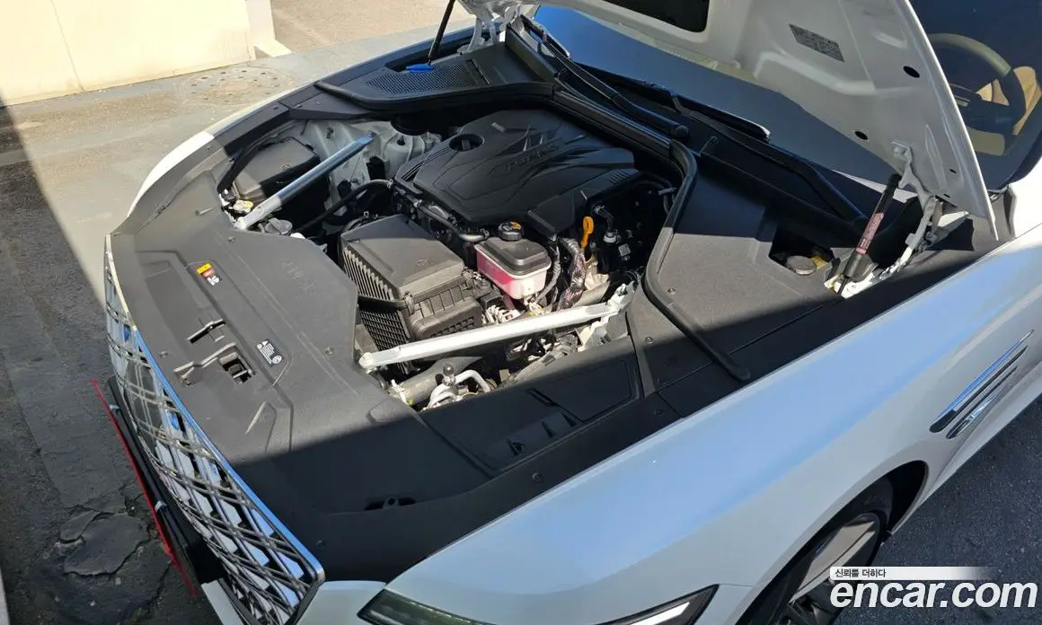 Genesis G80 2024 2.5 автомат (гидро), фото 6