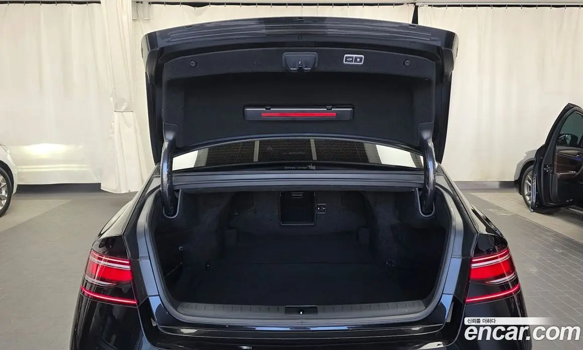 Genesis G90 2023 3.5 автомат (гидро), фото 20 Genesis G90 2023 3.5 автомат (гидро), фото 20