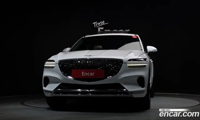 Genesis GV70 2021 2.5 автомат (гидро), миниатюра 3 Genesis GV70 2021 2.5 автомат (гидро), миниатюра 3