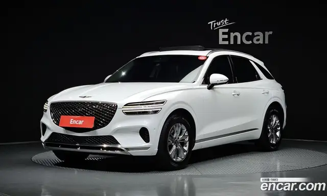 Genesis GV70, 2022, 72 310 км