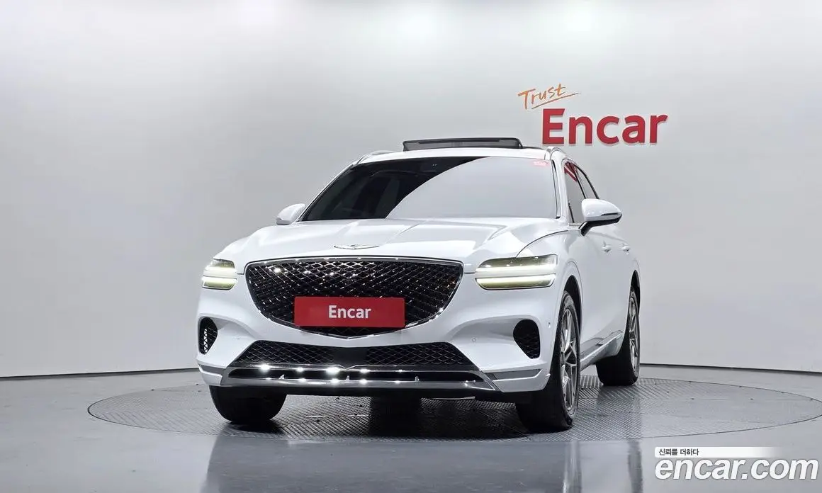 Genesis GV70 2023 2.5 автомат (гидро), фото 3 Genesis GV70 2023 2.5 автомат (гидро), фото 3
