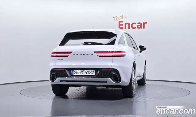 Genesis GV70 2024 2.5 автомат (гидро), миниатюра 4 Genesis GV70 2024 2.5 автомат (гидро), миниатюра 4