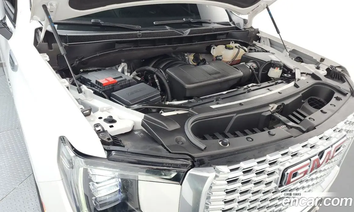 GMC Yukon 2021 6.2 автомат (гидро), фото 6 GMC Yukon 2021 6.2 автомат (гидро), фото 6