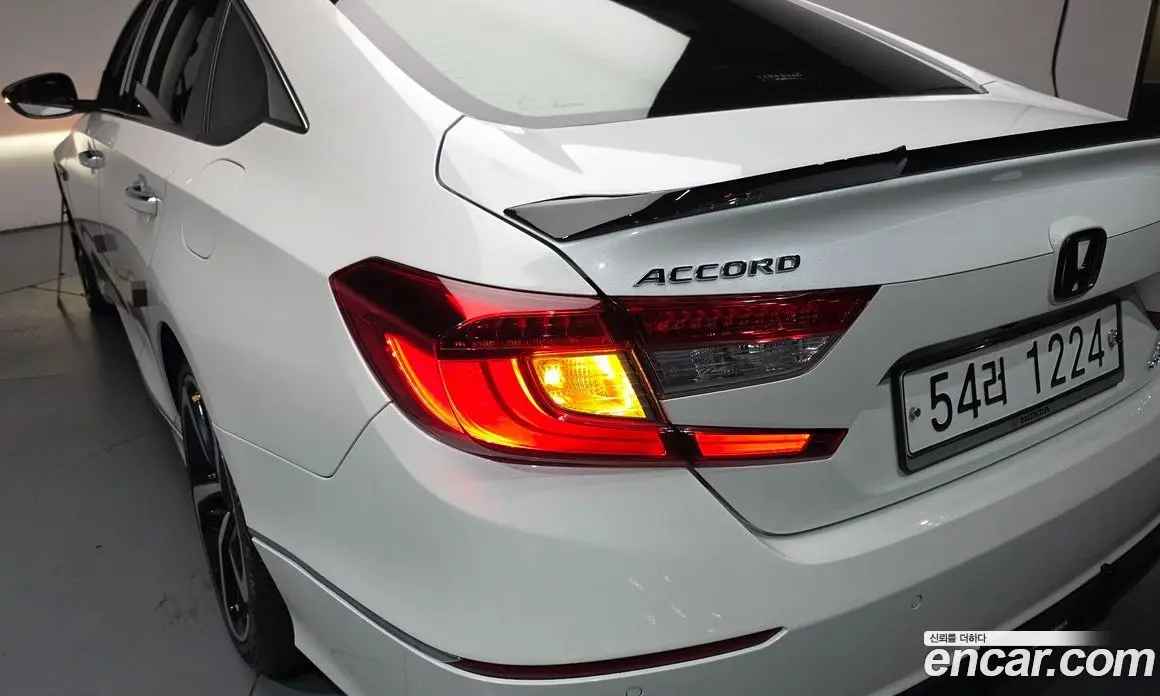 Honda Accord 2018 2.0 автомат (гидро), фото 8 Honda Accord 2018 2.0 автомат (гидро), фото 8