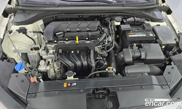 Hyundai Avante 2019 1.6 автомат (гидро), миниатюра 6