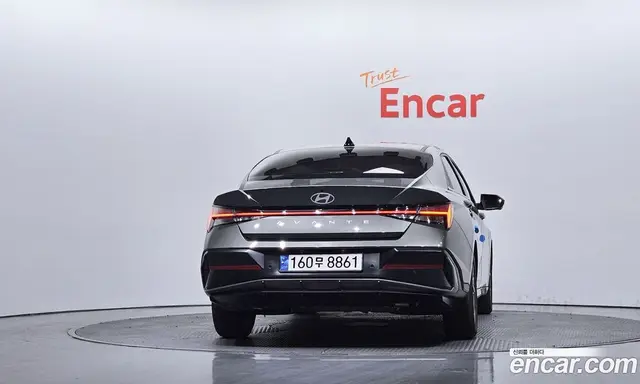 Hyundai Avante 2024 1.6 автомат (гидро), миниатюра 3 Hyundai Avante 2024 1.6 автомат (гидро), миниатюра 3