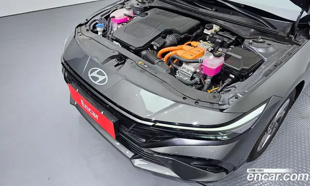 Hyundai Avante 2024 1.6 автомат (гидро), миниатюра 5 Hyundai Avante 2024 1.6 автомат (гидро), миниатюра 5