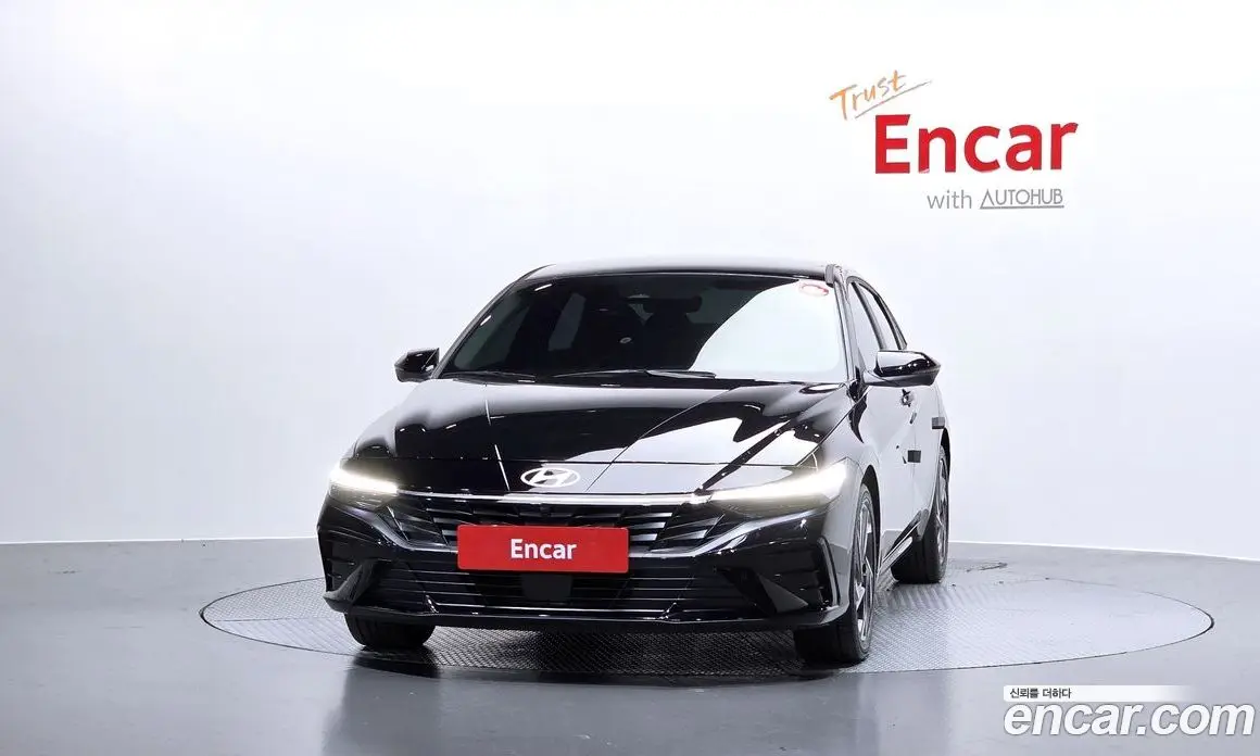 Hyundai Avante 2025 1.6 автомат (гидро), фото 3