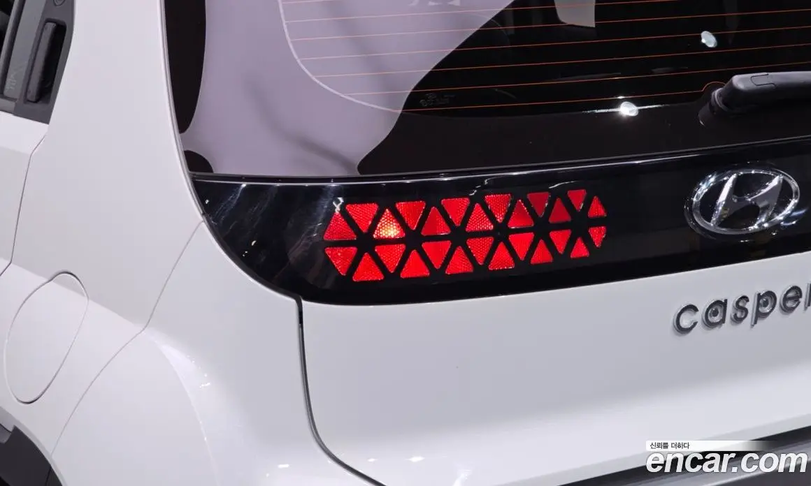 Hyundai Casper 2023 1.0 автомат (гидро), фото 8