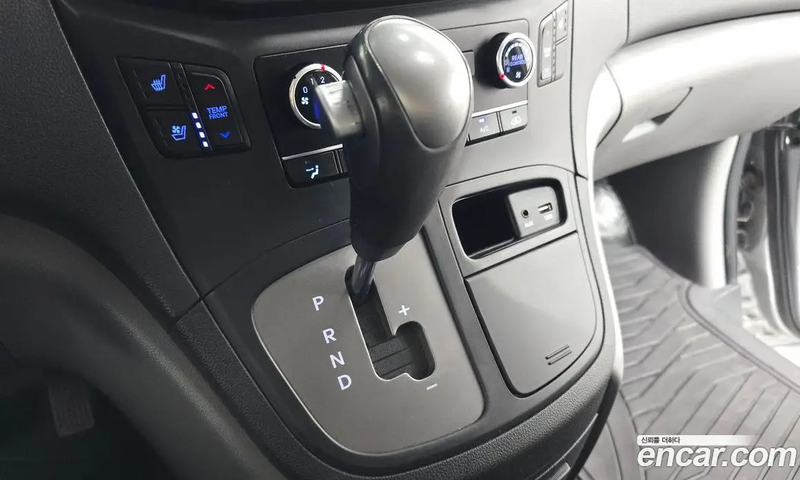 Hyundai Starex 2020 2.5 автомат (гидро), фото 12 Hyundai Starex 2020 2.5 автомат (гидро), фото 12