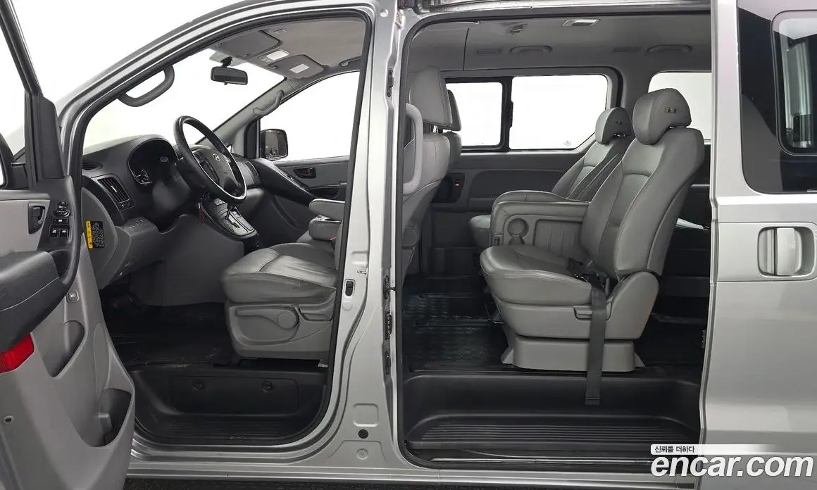 Hyundai Starex 2020 2.5 автомат (гидро), фото 13 Hyundai Starex 2020 2.5 автомат (гидро), фото 13