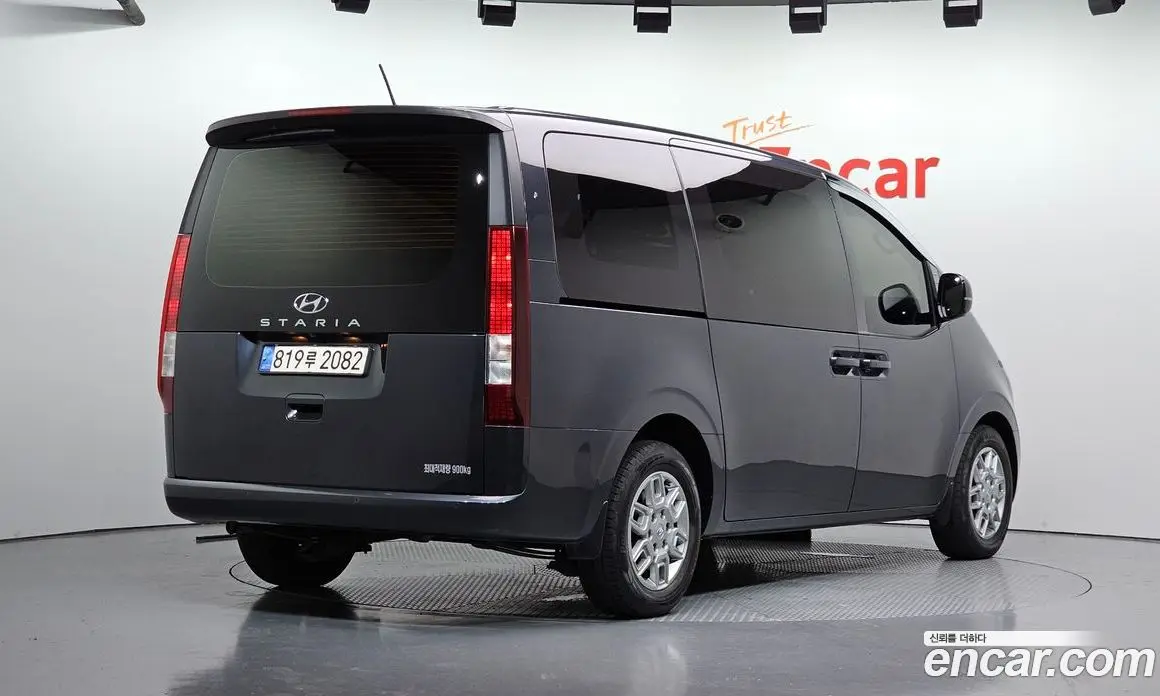Hyundai Staria 2022 2.2 автомат (гидро), фото 2 Hyundai Staria 2022 2.2 автомат (гидро), фото 2