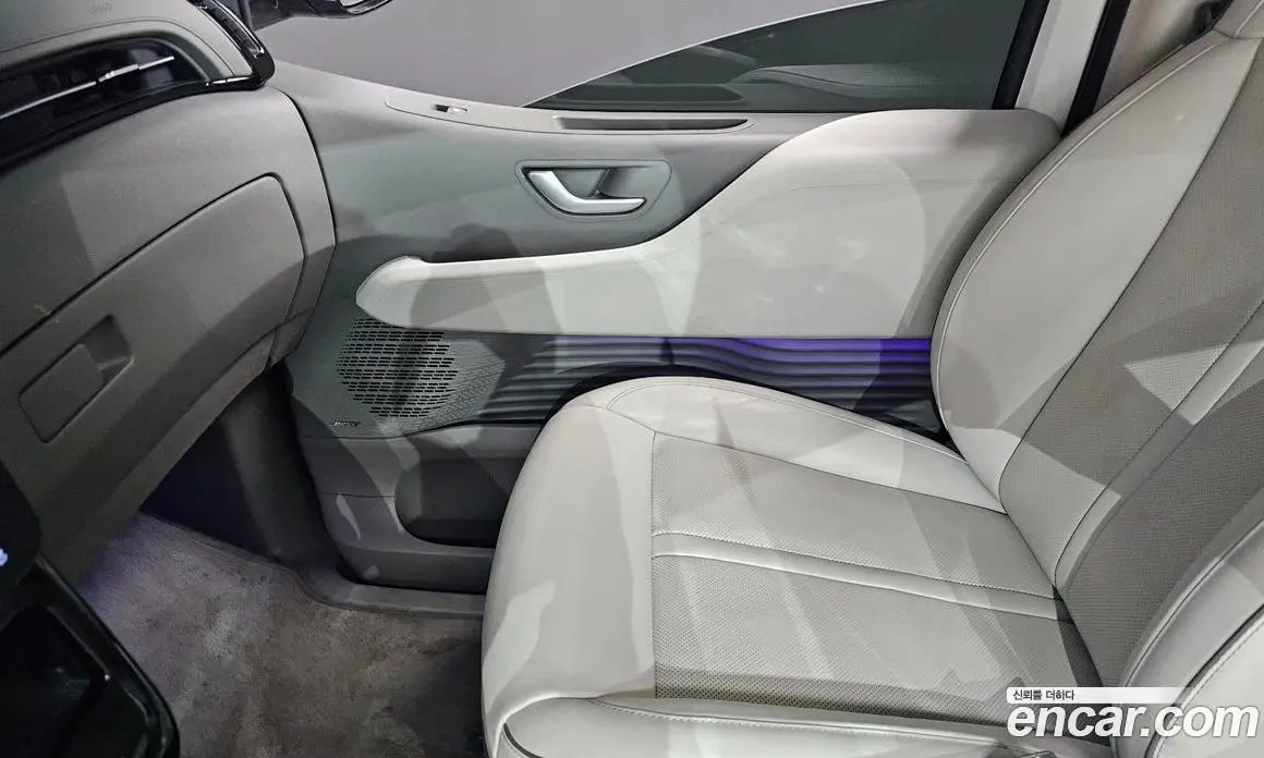 Hyundai Staria 2023 2.2 автомат (гидро), фото 15 Hyundai Staria 2023 2.2 автомат (гидро), фото 15