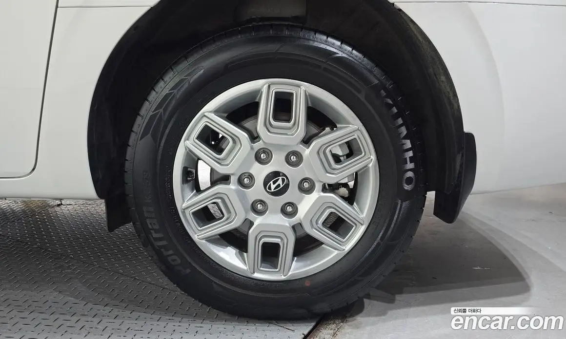 Hyundai Staria 2026 3.5 автомат (гидро), фото 7 Hyundai Staria 2026 3.5 автомат (гидро), фото 7