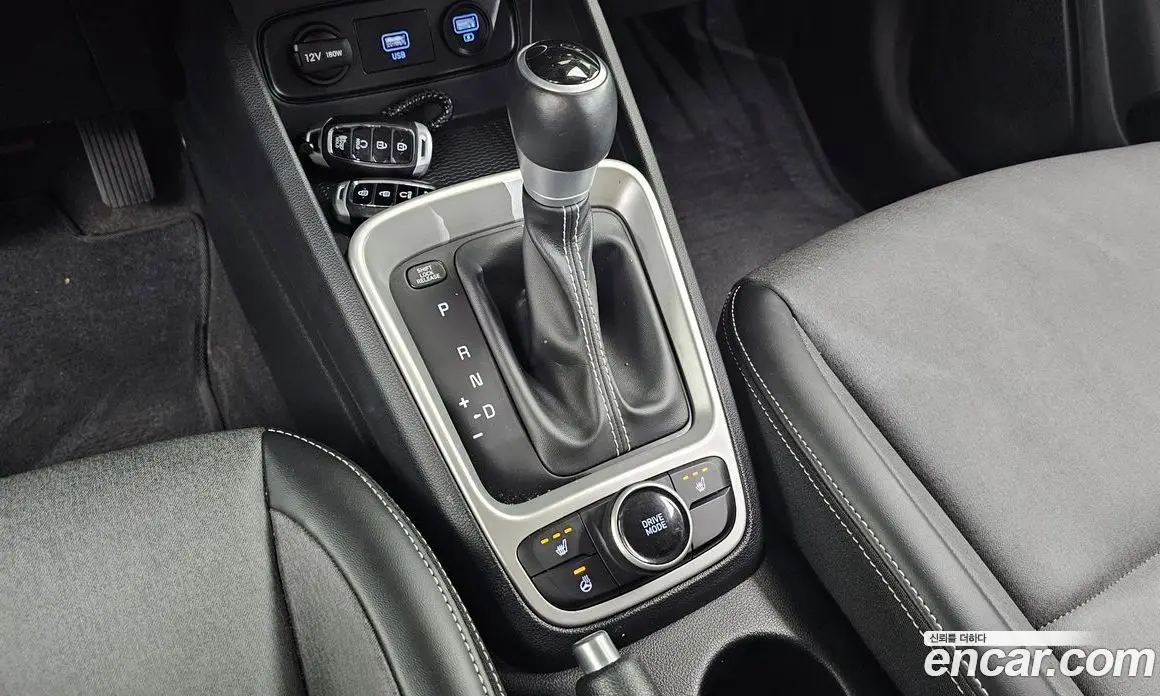 Hyundai Venue 2020 1.6 автомат (гидро), фото 12 Hyundai Venue 2020 1.6 автомат (гидро), фото 12