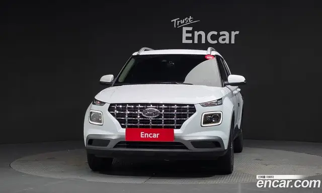 Hyundai Venue 2021 1.6 автомат (гидро), миниатюра 3