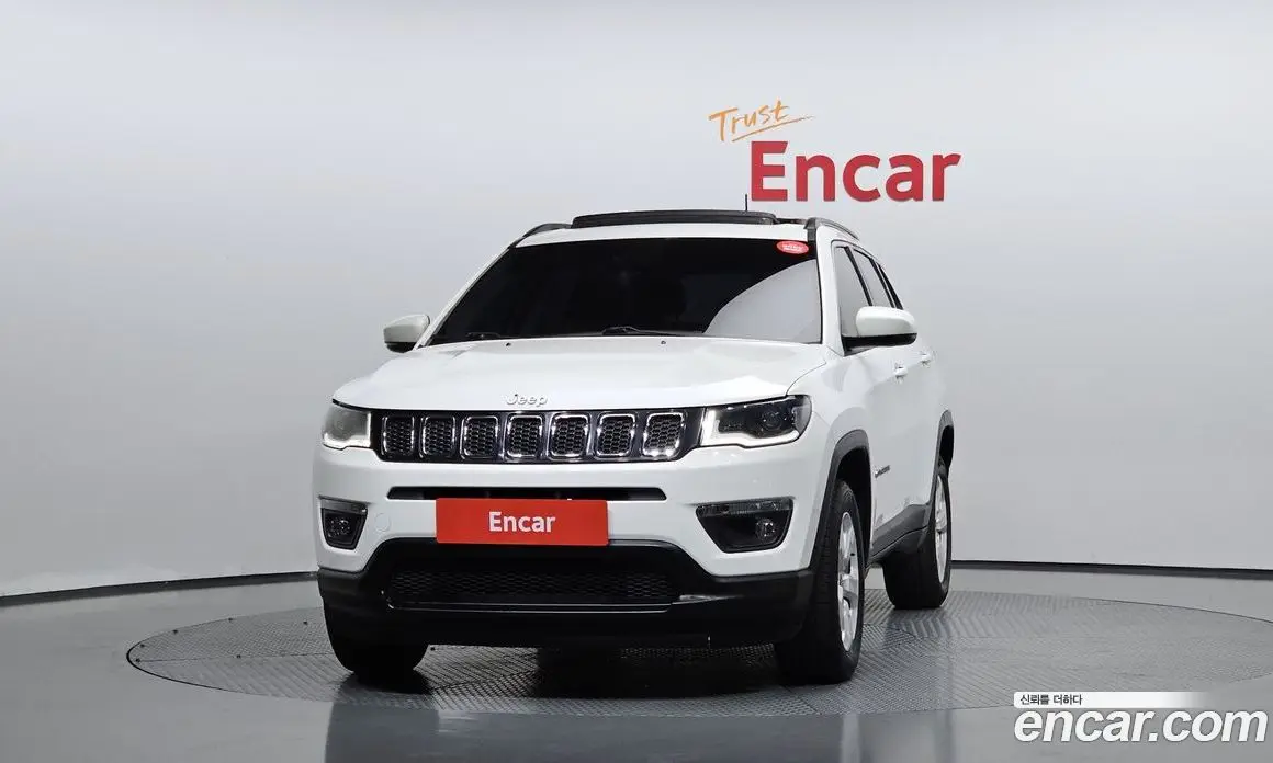 Jeep Compass 2019 2.4 автомат (гидро), фото 3 Jeep Compass 2019 2.4 автомат (гидро), фото 3