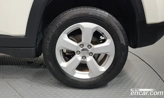 Jeep Compass 2019 2.4 автомат (гидро), миниатюра 7 Jeep Compass 2019 2.4 автомат (гидро), миниатюра 7