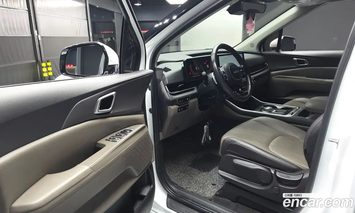 Kia Carnival 2024 2.2 автомат (гидро), фото 13 Kia Carnival 2024 2.2 автомат (гидро), фото 13