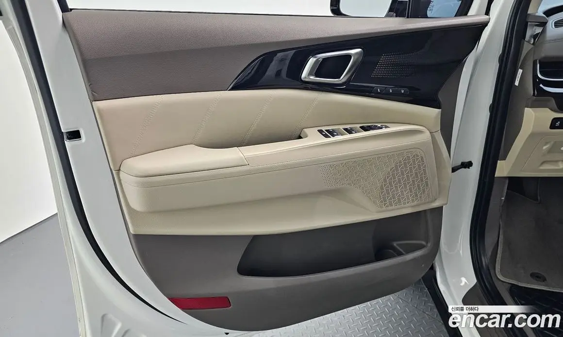 Kia Carnival 2025 3.5 автомат (гидро), фото 14