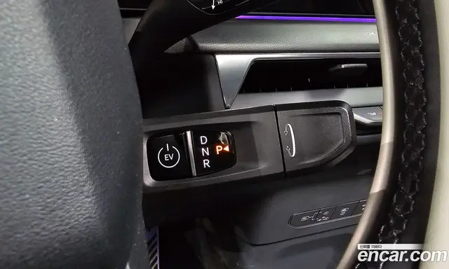 Kia EV9 2024 0.2 автомат (гидро), миниатюра 11