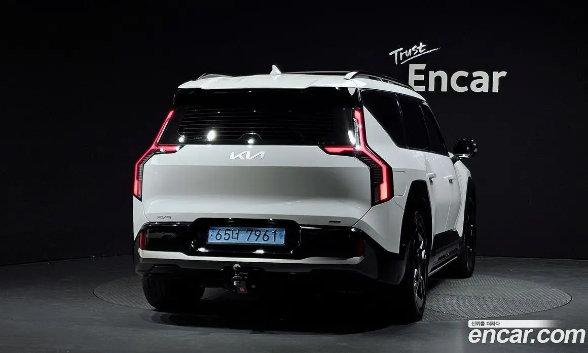 Kia EV9 2024 0.2 автомат (гидро), фото 3