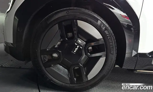 Kia EV9 2024 0.2 автомат (гидро), миниатюра 4