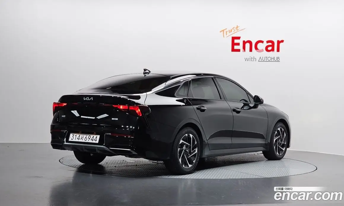 Kia K5 (Optima) 2024 2.0 автомат (гидро), фото 2