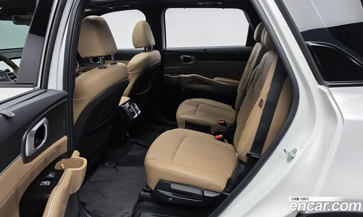 Kia Sorento 2024 1.6 автомат (гидро), фото 16