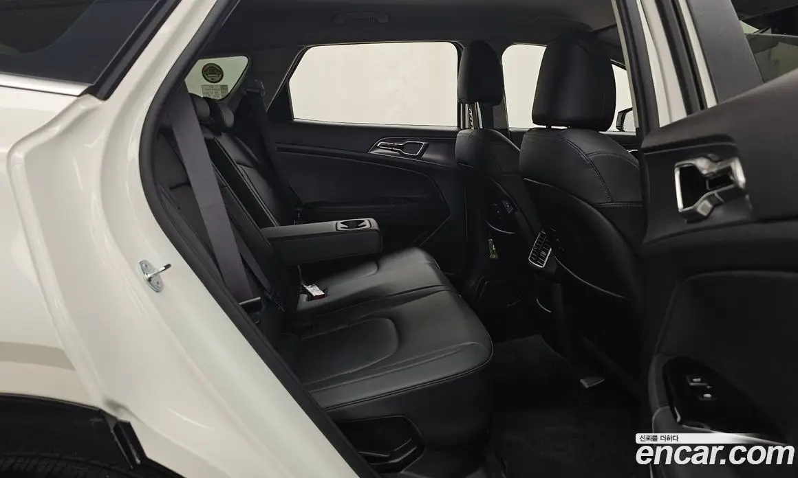 Kia Sportage 2023 1.6 автомат (гидро), фото 18 Kia Sportage 2023 1.6 автомат (гидро), фото 18