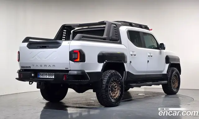 Kia Tasman, 2025, 14 995 км