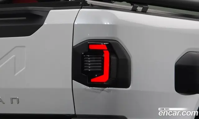 Kia Tasman 2026 2.5 автомат (гидро), миниатюра 9