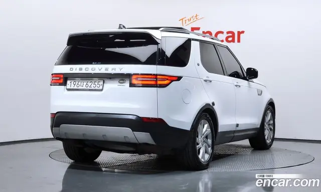 Land Rover Discovery 2019 3.0 автомат (гидро), миниатюра 2