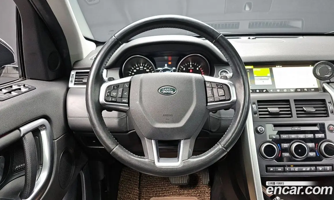 Land Rover Discovery Sport 2017 2.0 автомат (гидро), фото 18