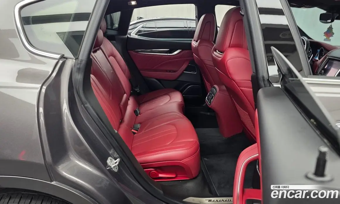 Maserati Levante 2019 3.0 автомат (гидро), фото 18