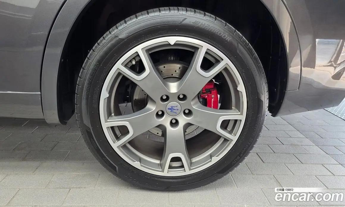 Maserati Levante 2019 3.0 автомат (гидро), фото 7